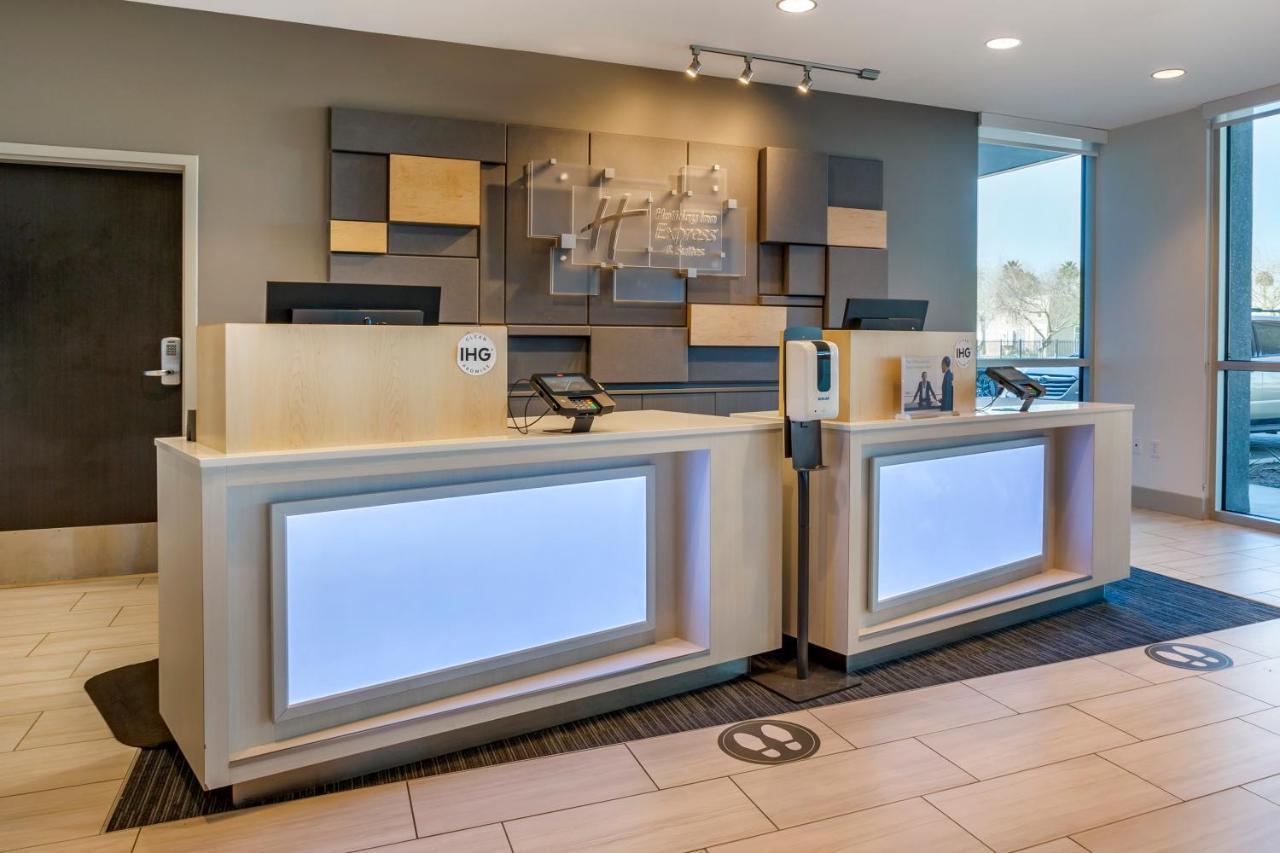 Holiday Inn Express & Suites - Phoenix Dwtn - State Capitol By Ihg Eksteriør bilde