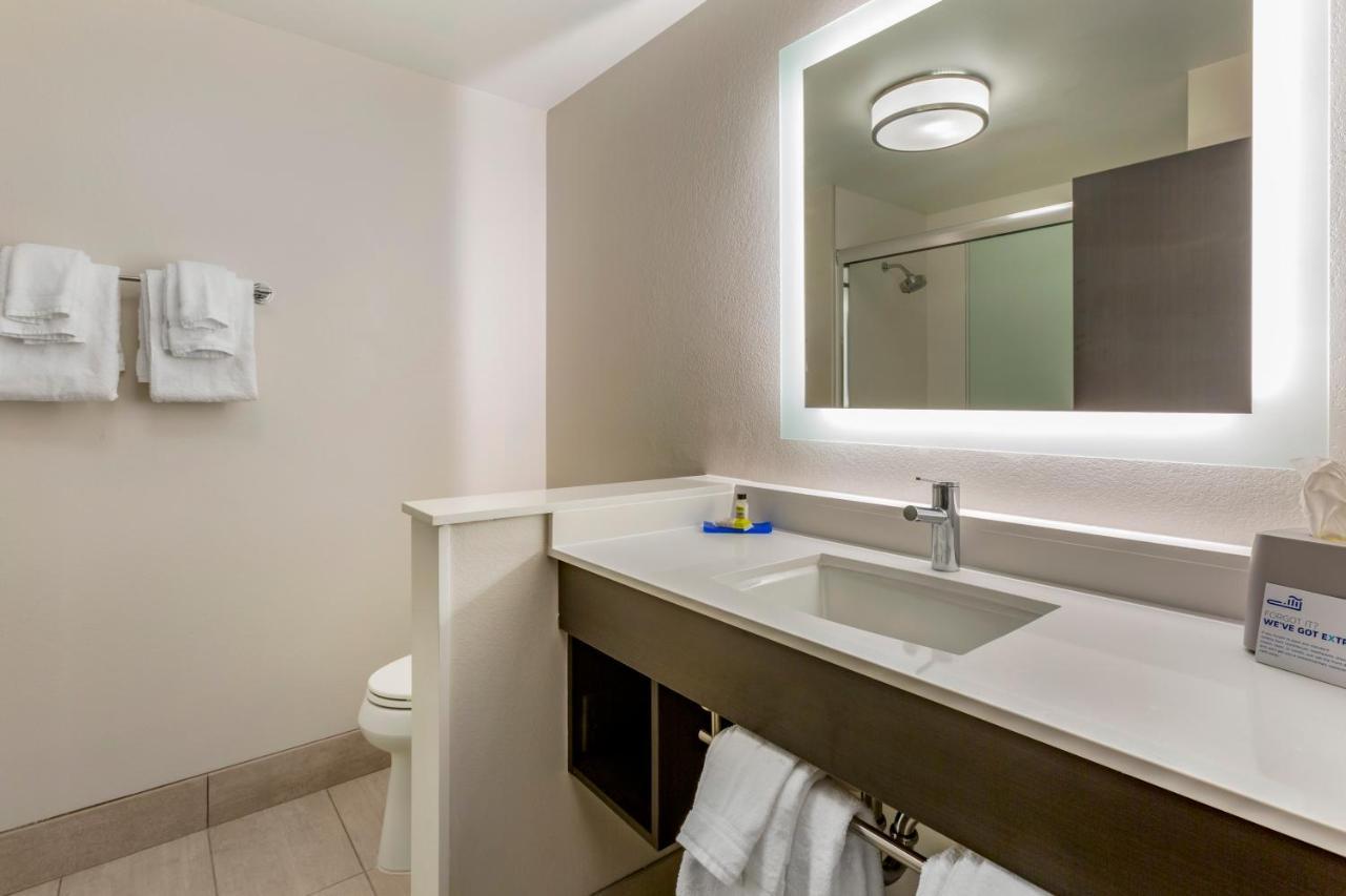Holiday Inn Express & Suites - Phoenix Dwtn - State Capitol By Ihg Eksteriør bilde