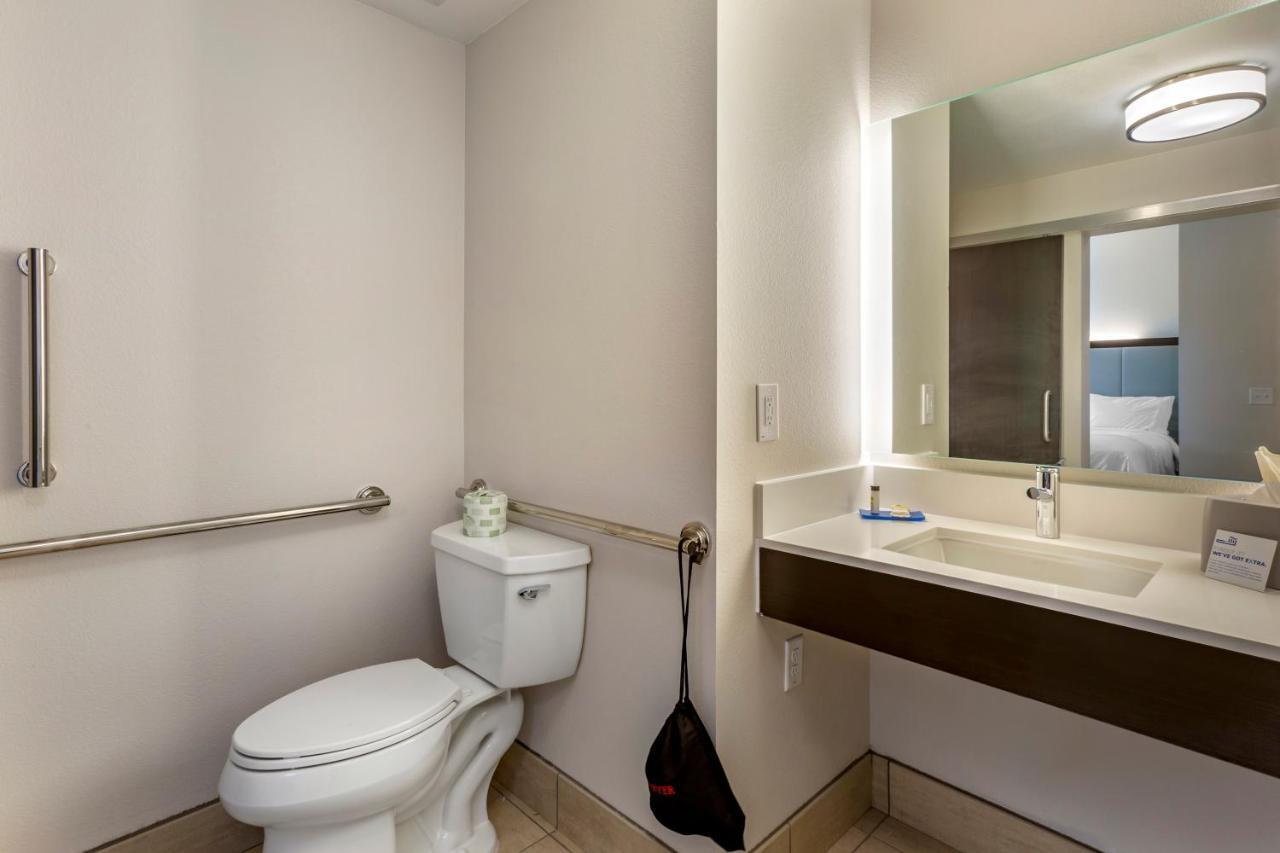 Holiday Inn Express & Suites - Phoenix Dwtn - State Capitol By Ihg Eksteriør bilde
