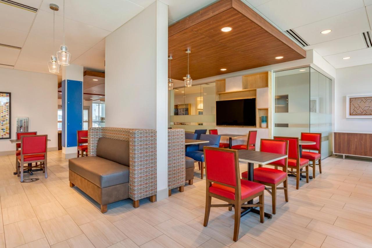 Holiday Inn Express & Suites - Phoenix Dwtn - State Capitol By Ihg Eksteriør bilde